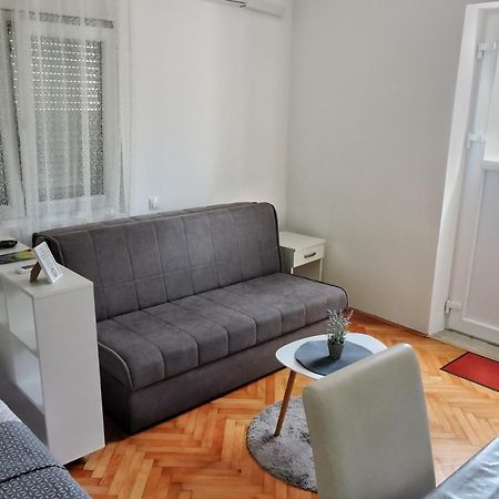 Apartments Tila Τρέμπινιε Εξωτερικό φωτογραφία