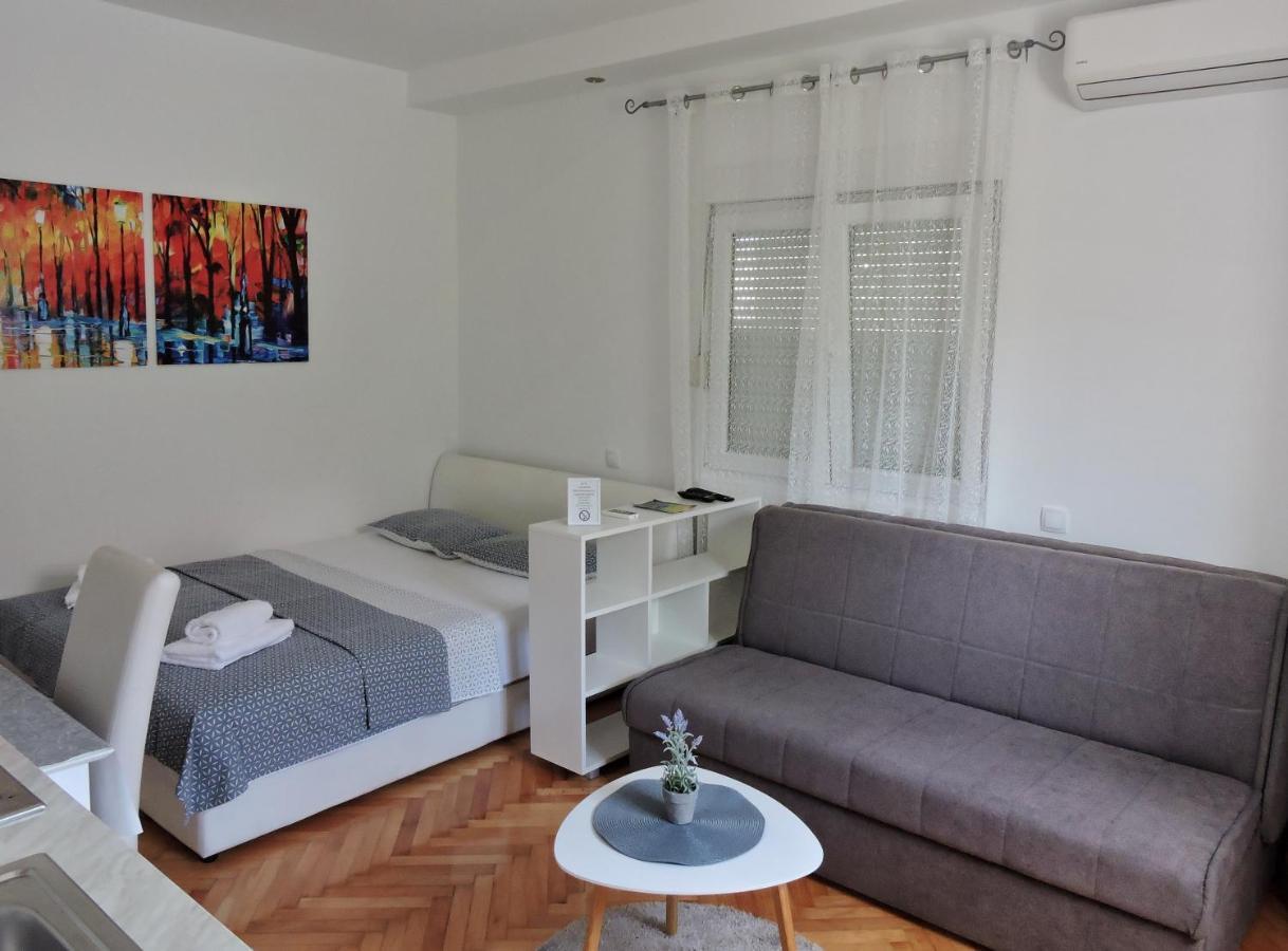 Apartments Tila Τρέμπινιε Εξωτερικό φωτογραφία