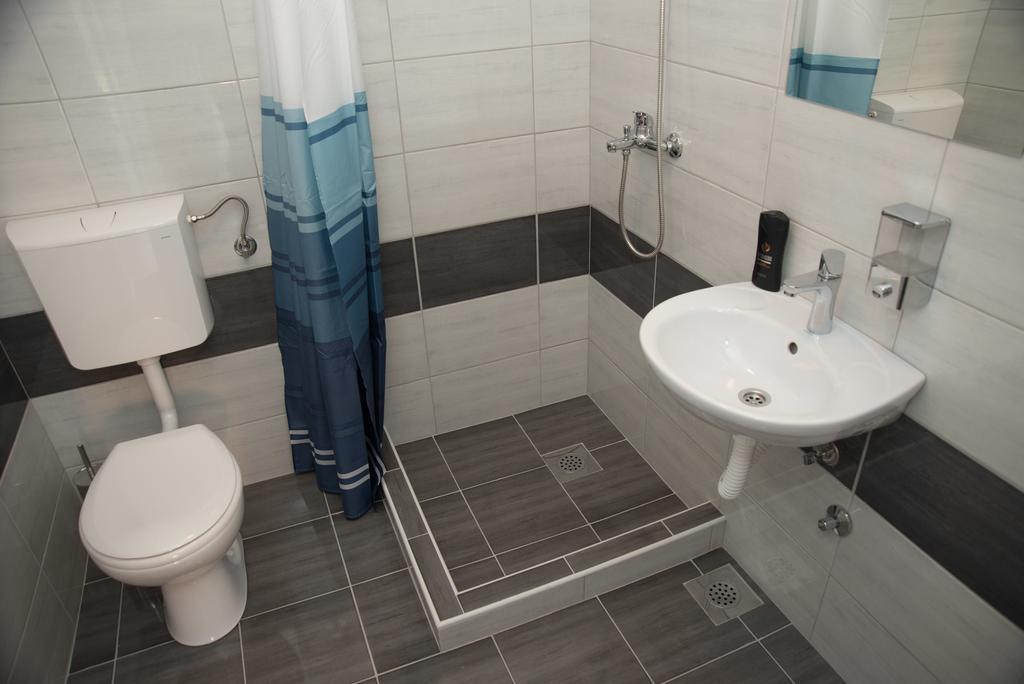 Apartments Tila Τρέμπινιε Εξωτερικό φωτογραφία