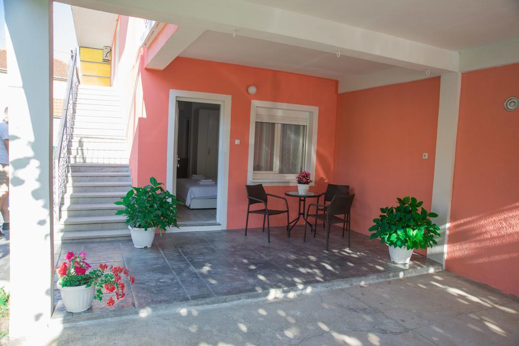 Apartments Tila Τρέμπινιε Εξωτερικό φωτογραφία