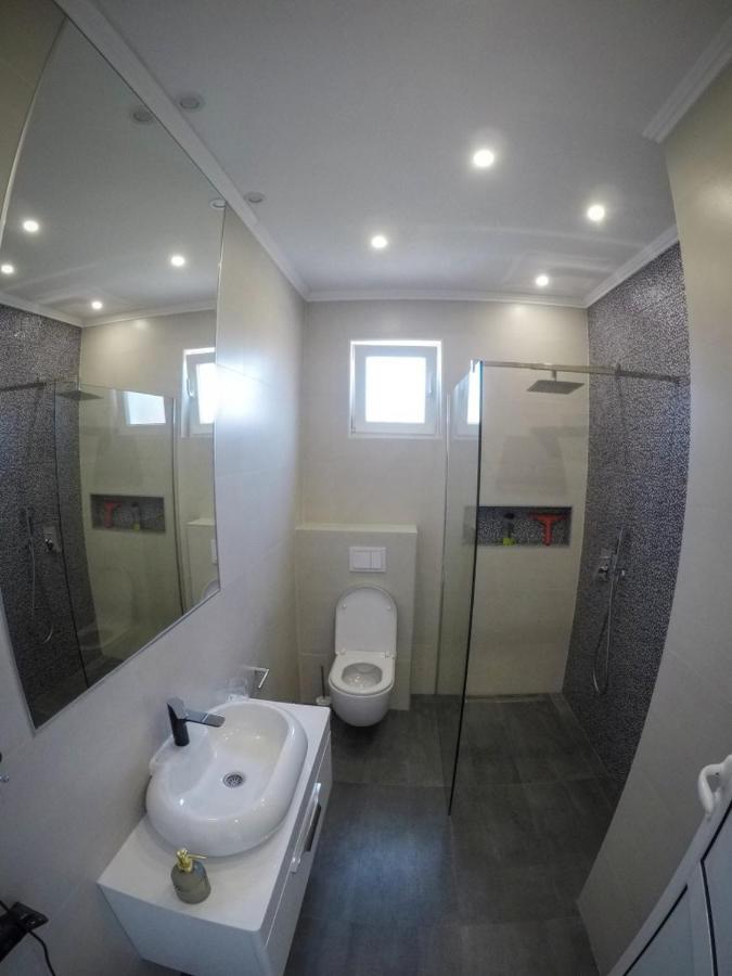 Apartments Tila Τρέμπινιε Εξωτερικό φωτογραφία